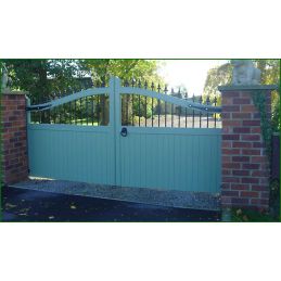 Setterington Courtyard Gate